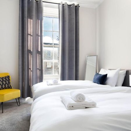 Panmure Place Georgian Apartment เอดินบะระ ภายนอก รูปภาพ